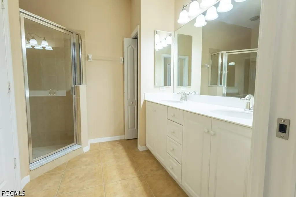 13020 Sandy Key Bend North Fort Myers FL 33903