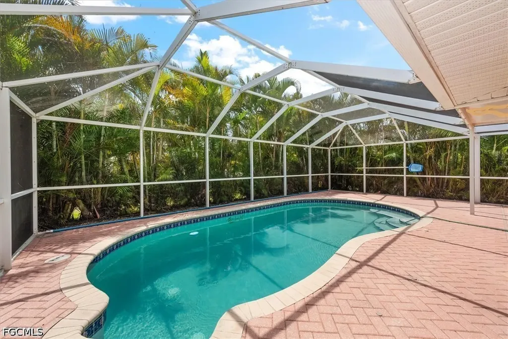 504 NW 3rd Lane Cape Coral FL 33993