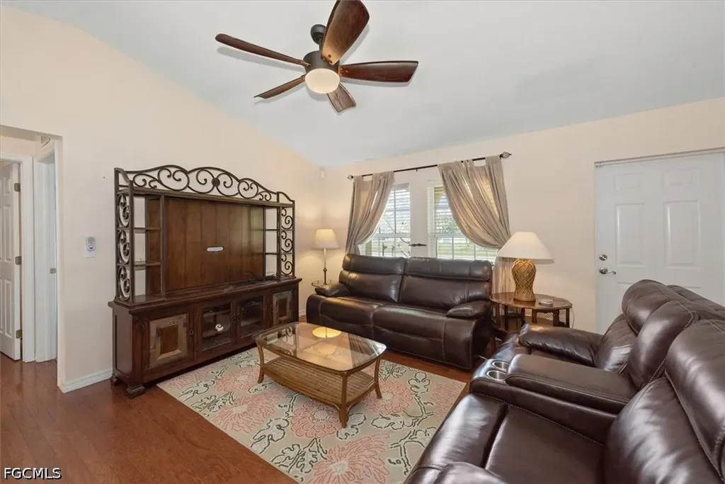 504 NW 3rd Lane Cape Coral FL 33993