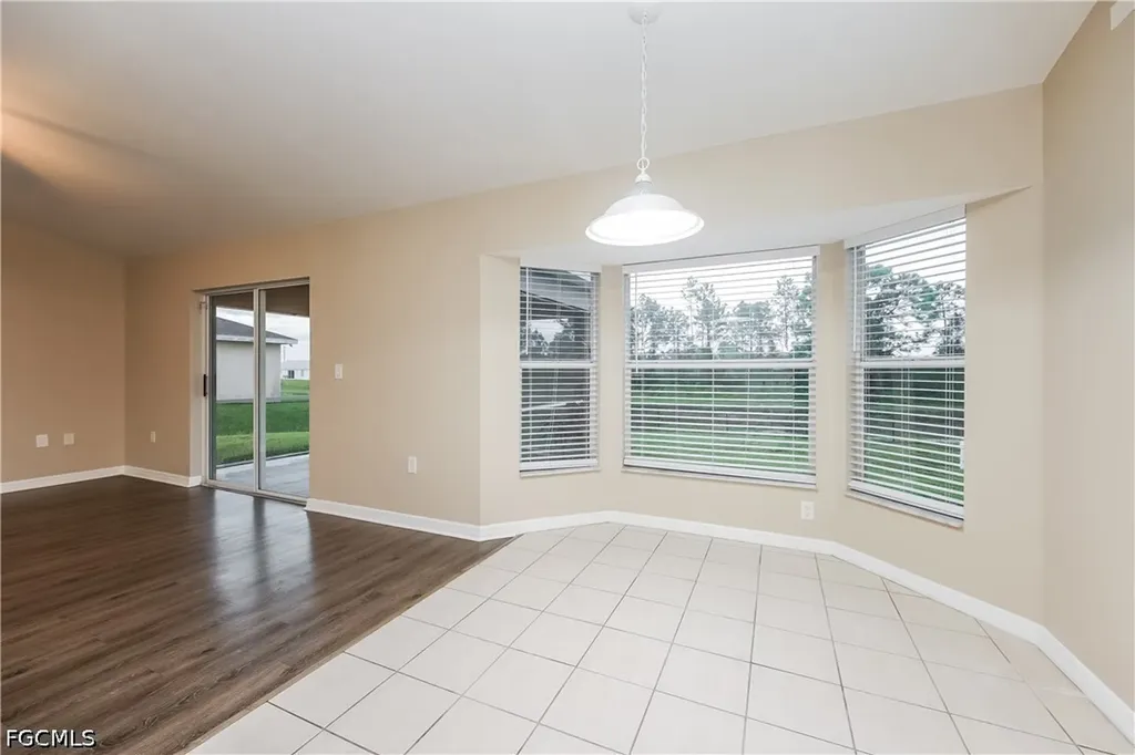 2705 Villa Avenue S Lehigh Acres FL 33976