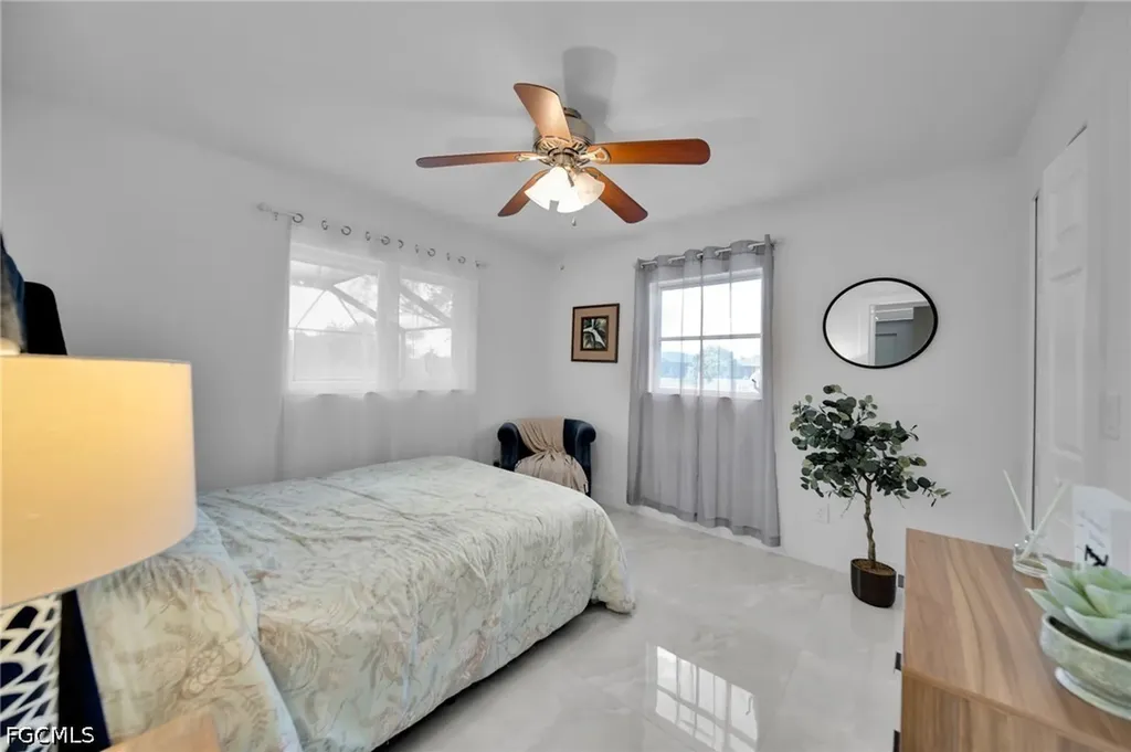 145 SE 17th Street Cape Coral FL 33990