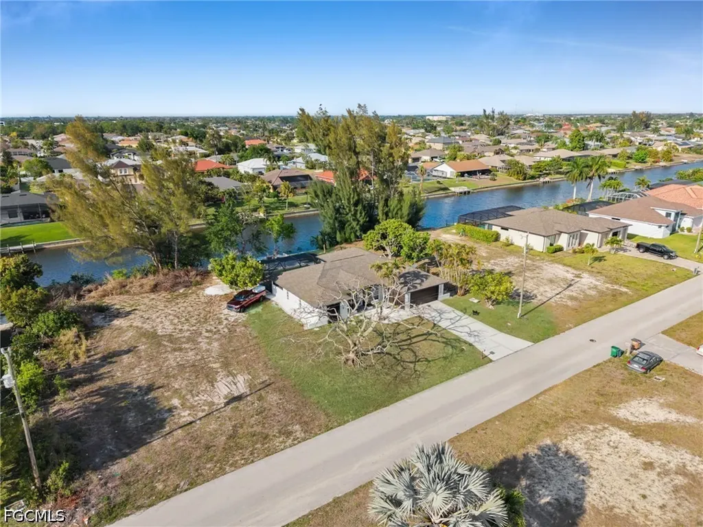 145 SE 17th Street Cape Coral FL 33990