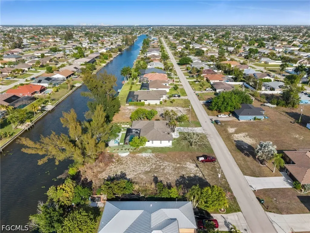 145 SE 17th Street Cape Coral FL 33990