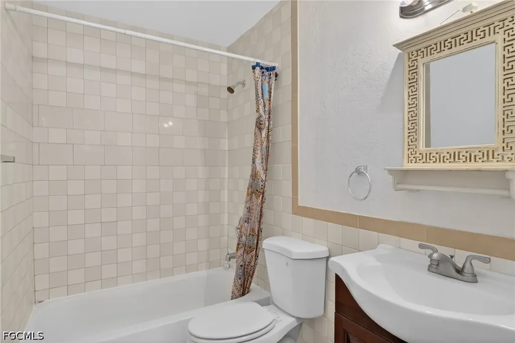 3273 New South Province Boulevard Fort Myers FL 33907