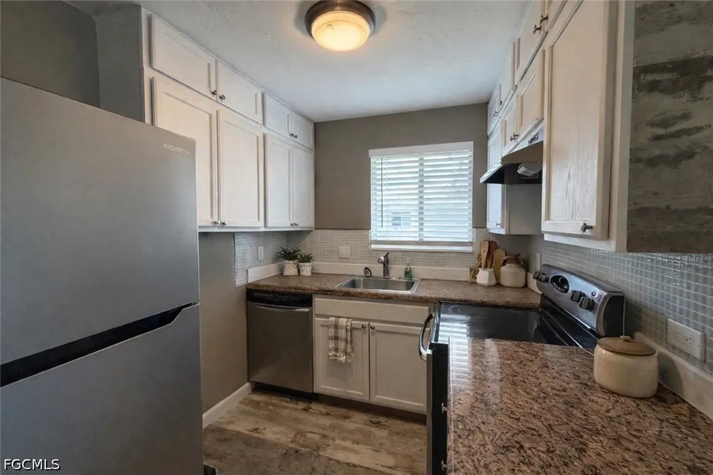 3273 New South Province Boulevard Fort Myers FL 33907