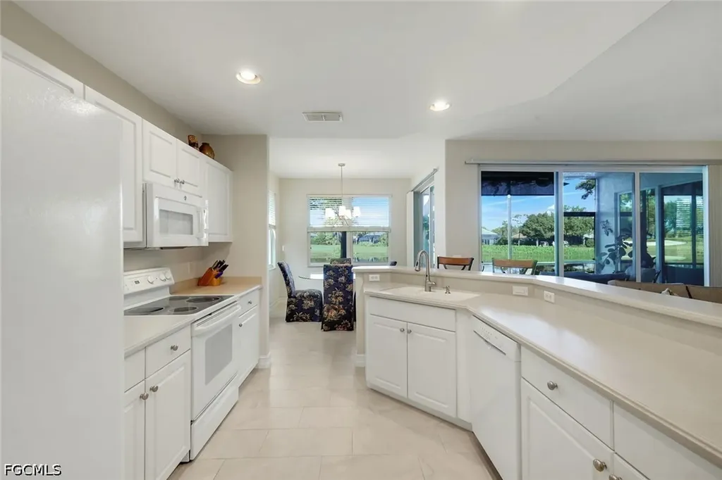 21790 Southern Hills Drive Estero FL 33928