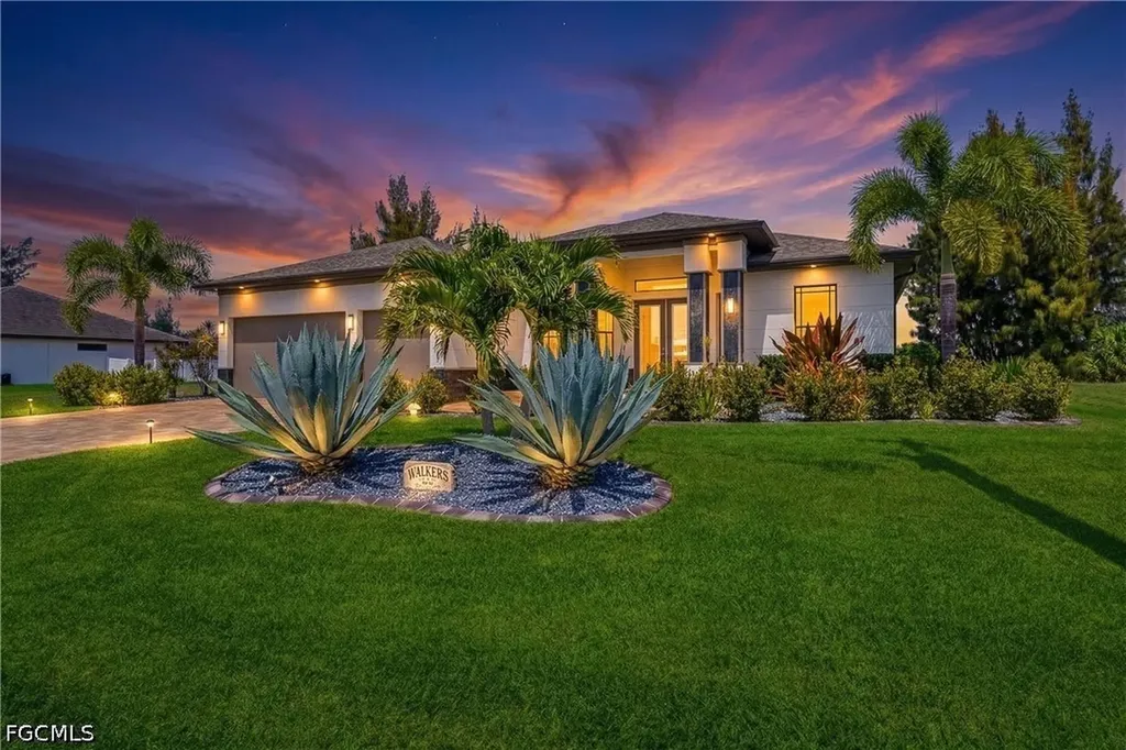 2003 SW 29th Terrace Cape Coral FL 33914