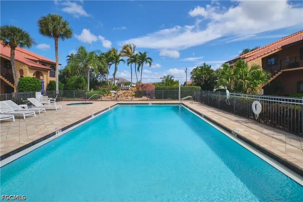 5510 SW 4th Place Cape Coral FL 33914