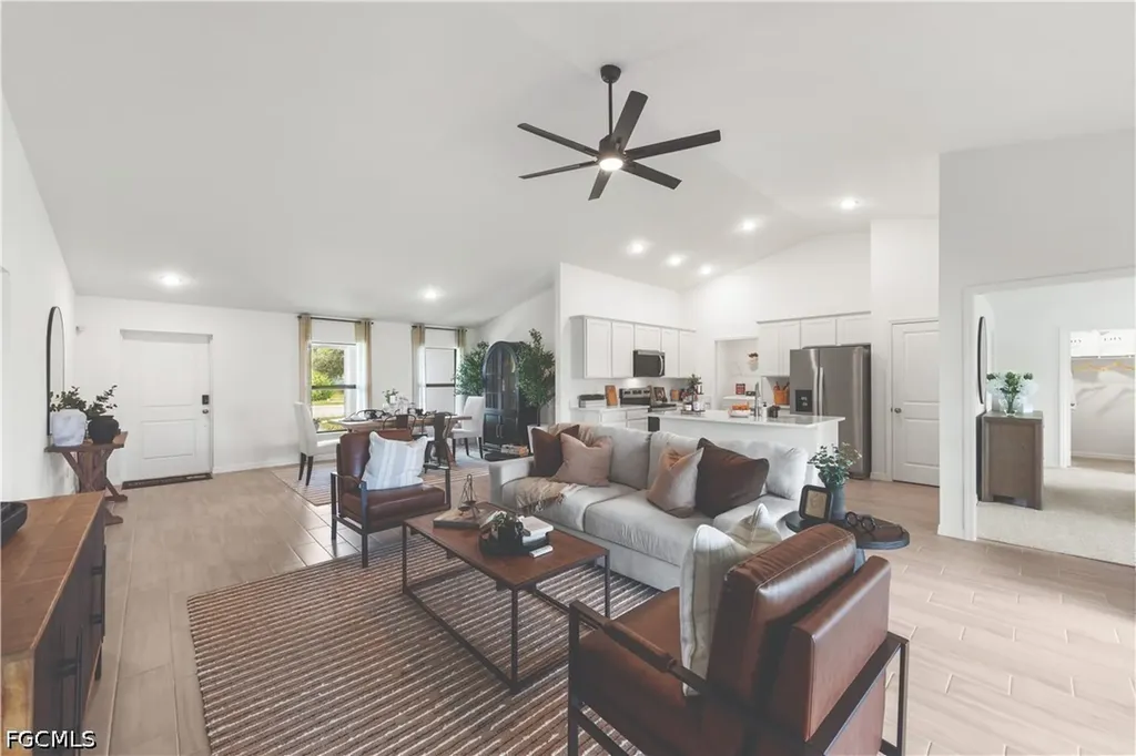 2104 NE 14th Avenue Cape Coral FL 33909