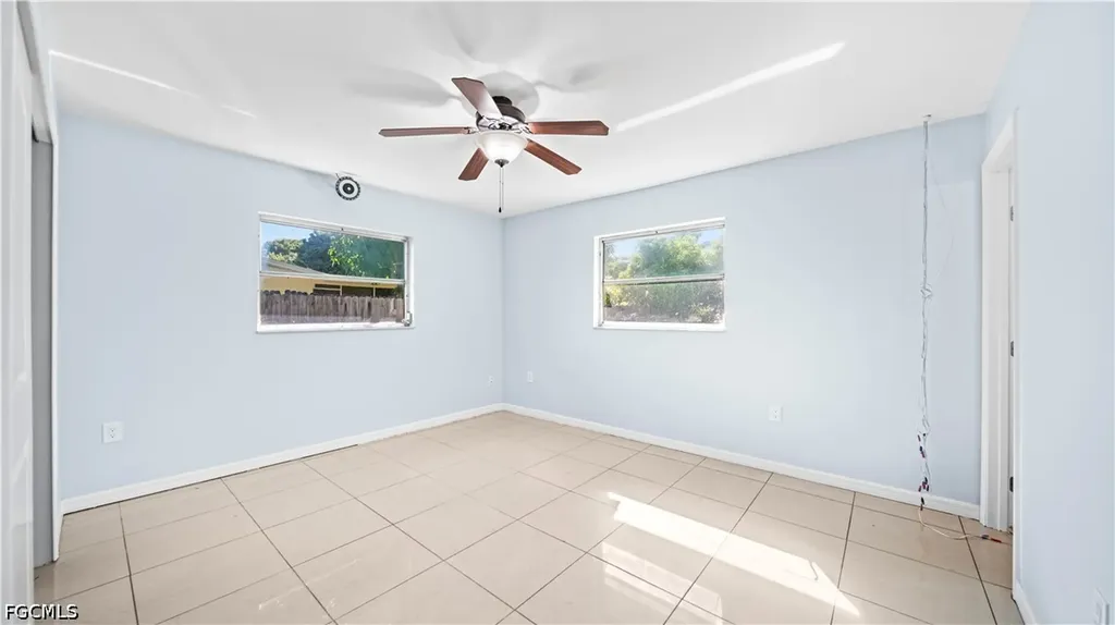 50 Palm Tree Terrace Fort Myers FL 33905