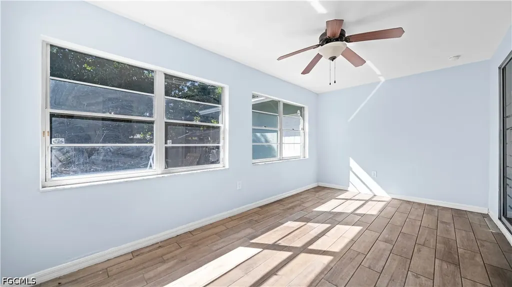 50 Palm Tree Terrace Fort Myers FL 33905