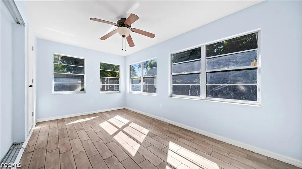 50 Palm Tree Terrace Fort Myers FL 33905