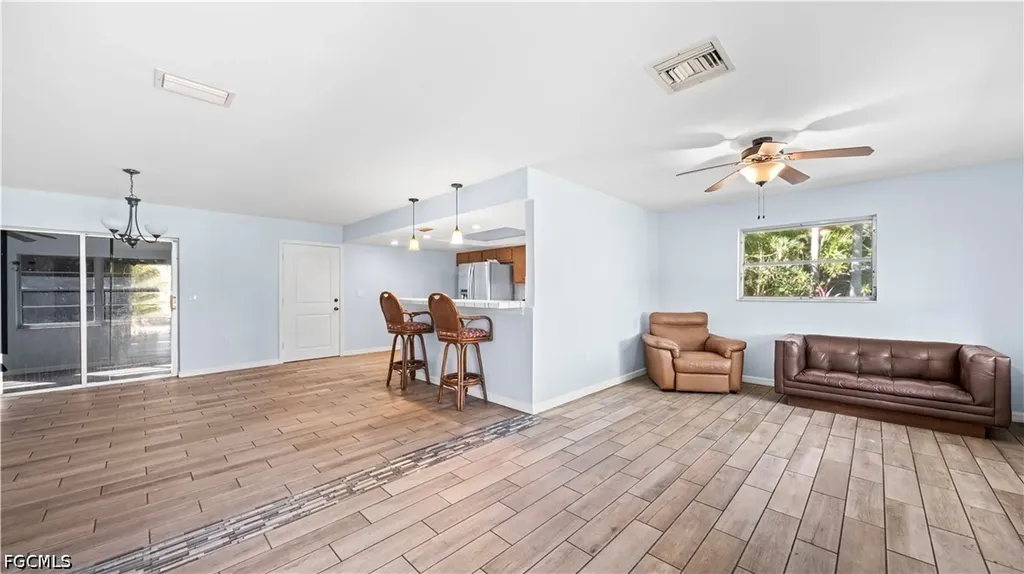 50 Palm Tree Terrace Fort Myers FL 33905