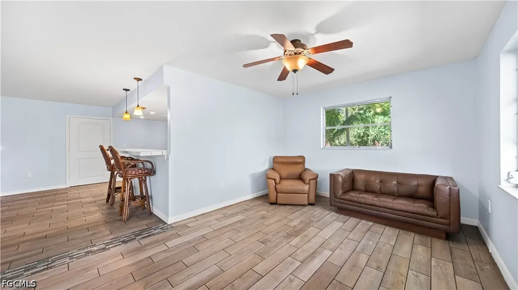 50 Palm Tree Terrace Fort Myers FL 33905