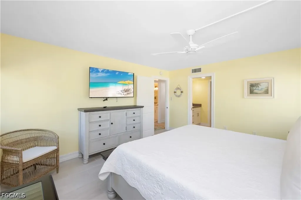 1341 Middle Gulf Drive Sanibel FL 33957