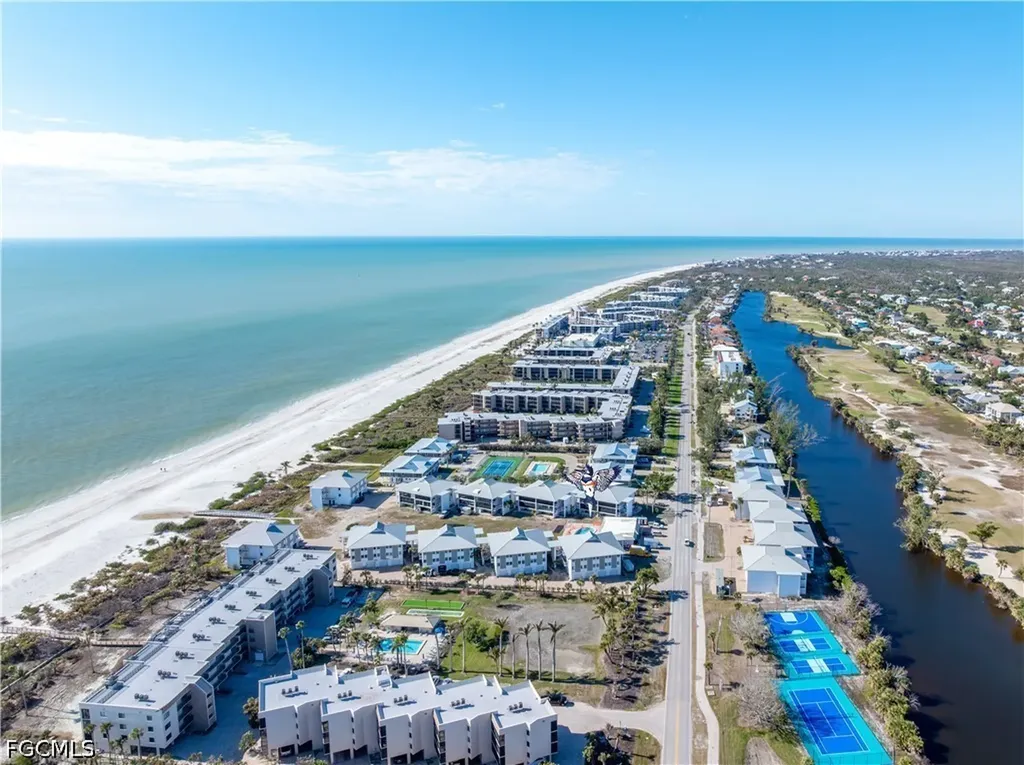 1341 Middle Gulf Drive Sanibel FL 33957