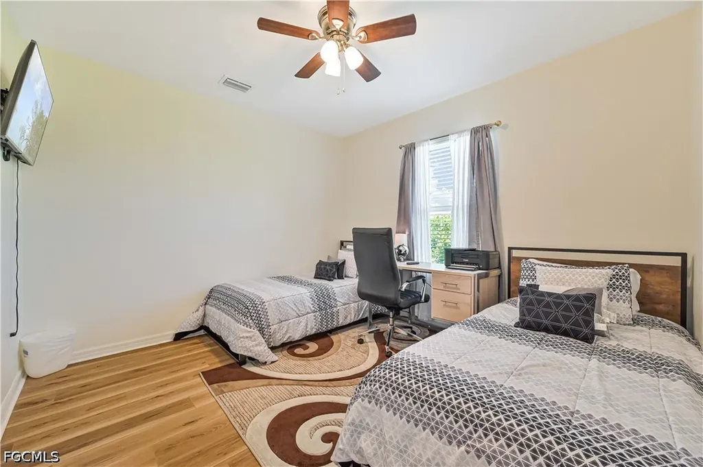216 SW 29th Street Cape Coral FL 33914