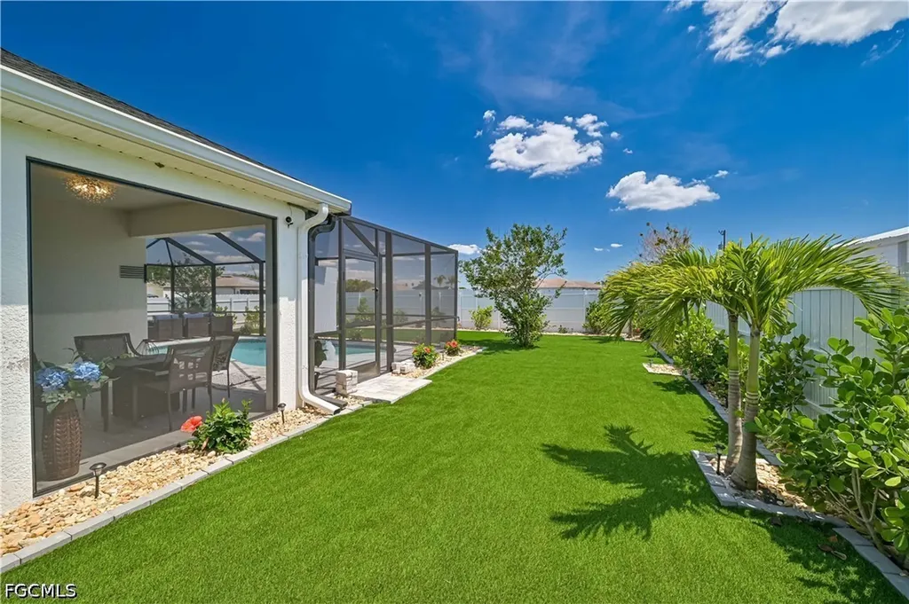 216 SW 29th Street Cape Coral FL 33914