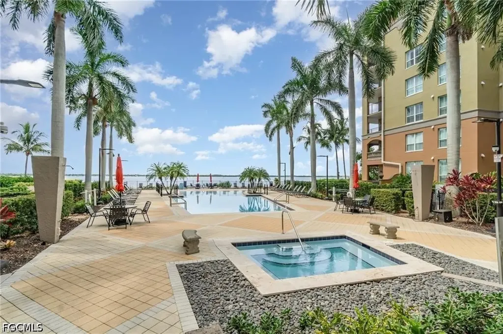 2825 Palm Beach Boulevard Fort Myers FL 33916