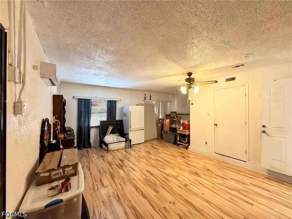 196 E Mariana Avenue North Fort Myers FL 33917