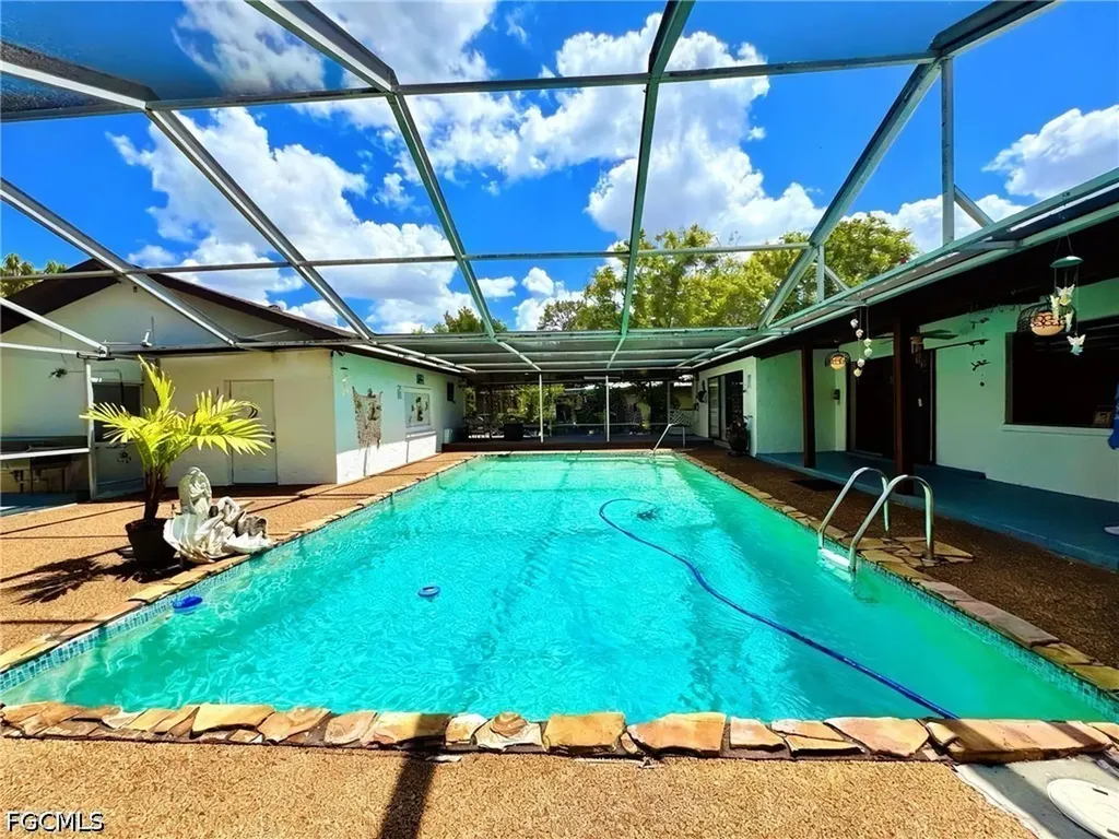 196 E Mariana Avenue North Fort Myers FL 33917