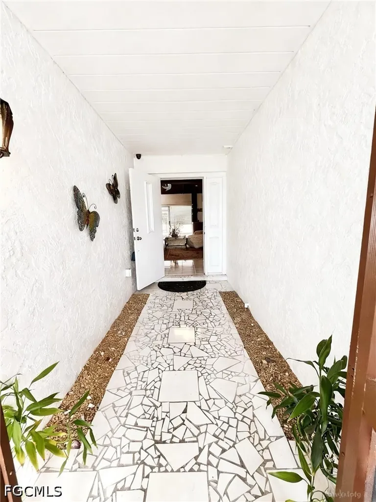 196 E Mariana Avenue North Fort Myers FL 33917