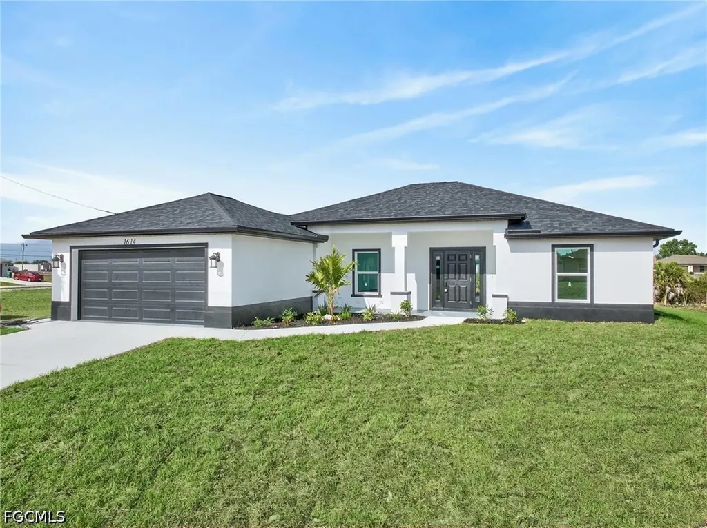 1614 NE 6th Avenue Cape Coral FL 33909