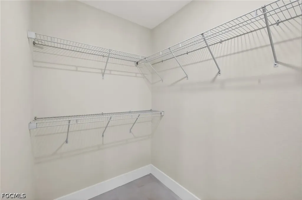 1614 NE 6th Avenue Cape Coral FL 33909