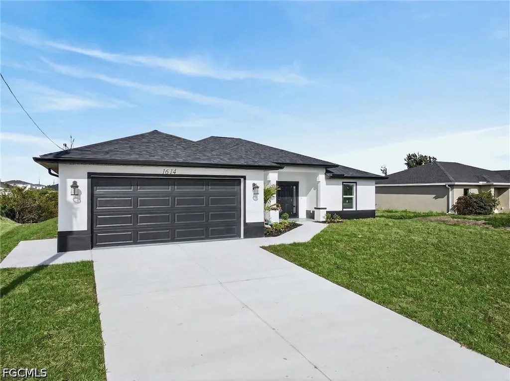 1614 NE 6th Avenue Cape Coral FL 33909