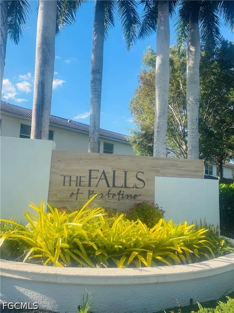 7074 Venice Way Naples FL 34119