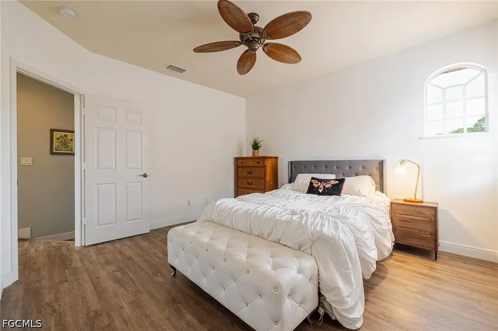 5643 Kensington Loop Fort Myers FL 33912