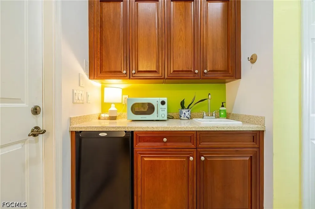 5643 Kensington Loop Fort Myers FL 33912