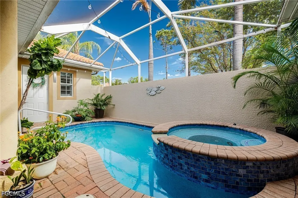 5643 Kensington Loop Fort Myers FL 33912