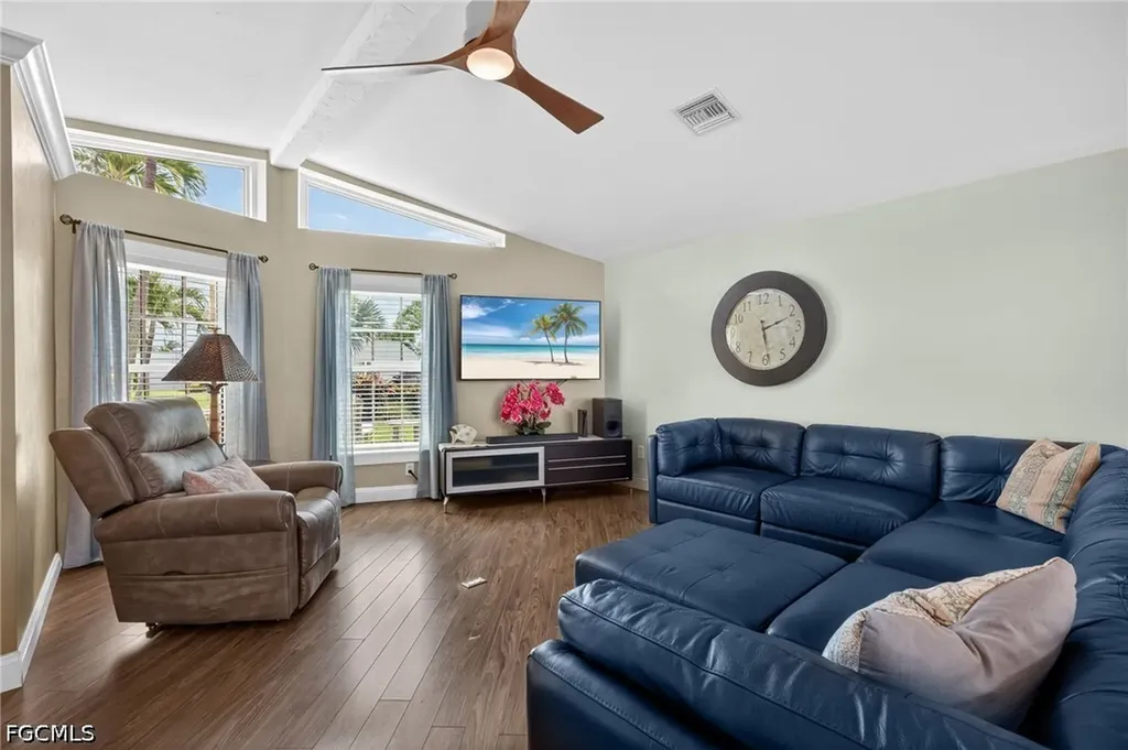 2317 SE 27th Terrace Cape Coral FL 33904