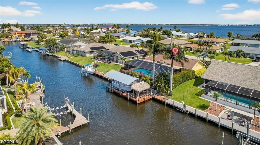 2317 SE 27th Terrace Cape Coral FL 33904