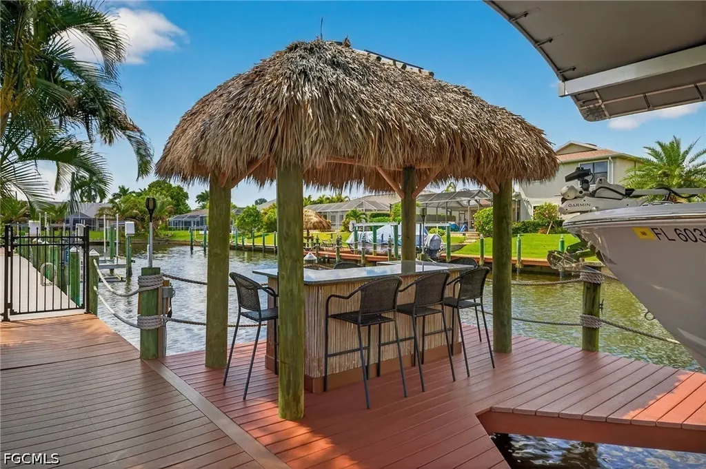 2317 SE 27th Terrace Cape Coral FL 33904