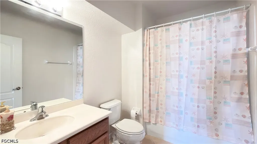 205 SW 42nd Street Cape Coral FL 33914
