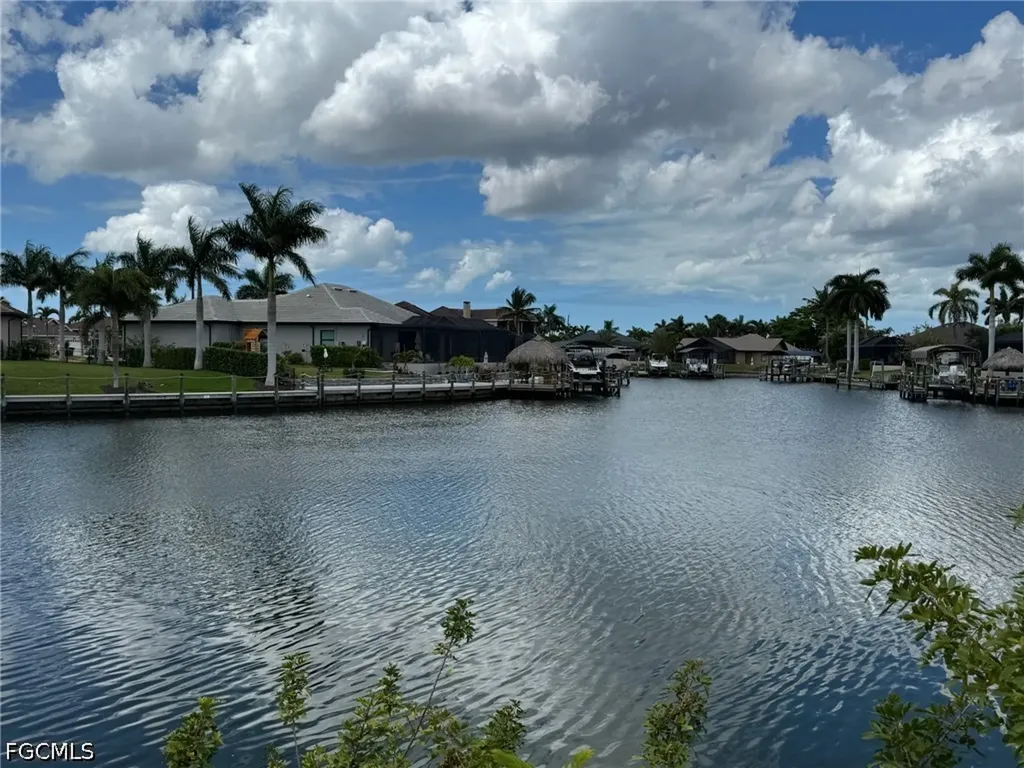 4232 SW 21st Place Cape Coral FL 33914