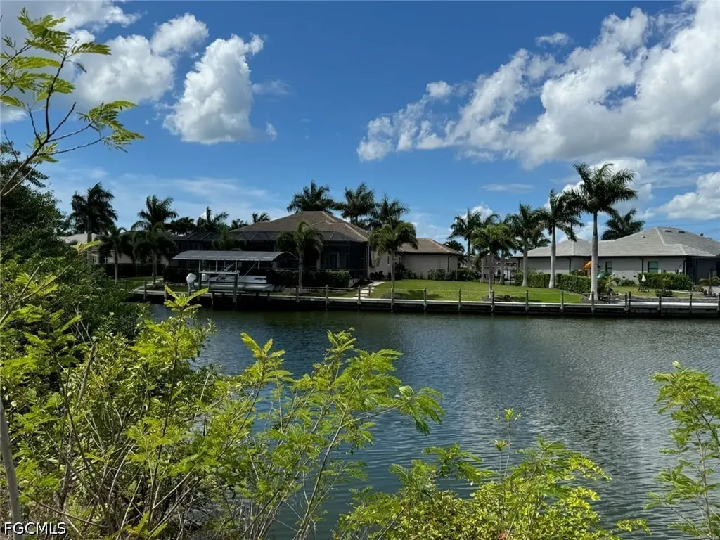 4232 SW 21st Place Cape Coral FL 33914