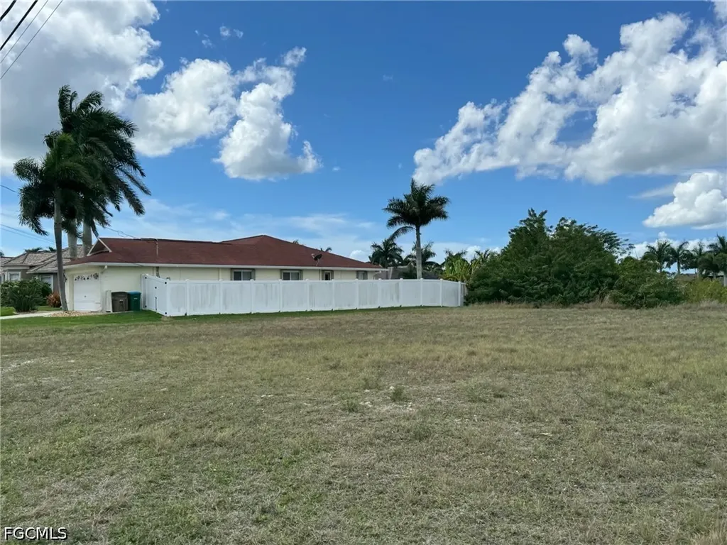 4232 SW 21st Place Cape Coral FL 33914