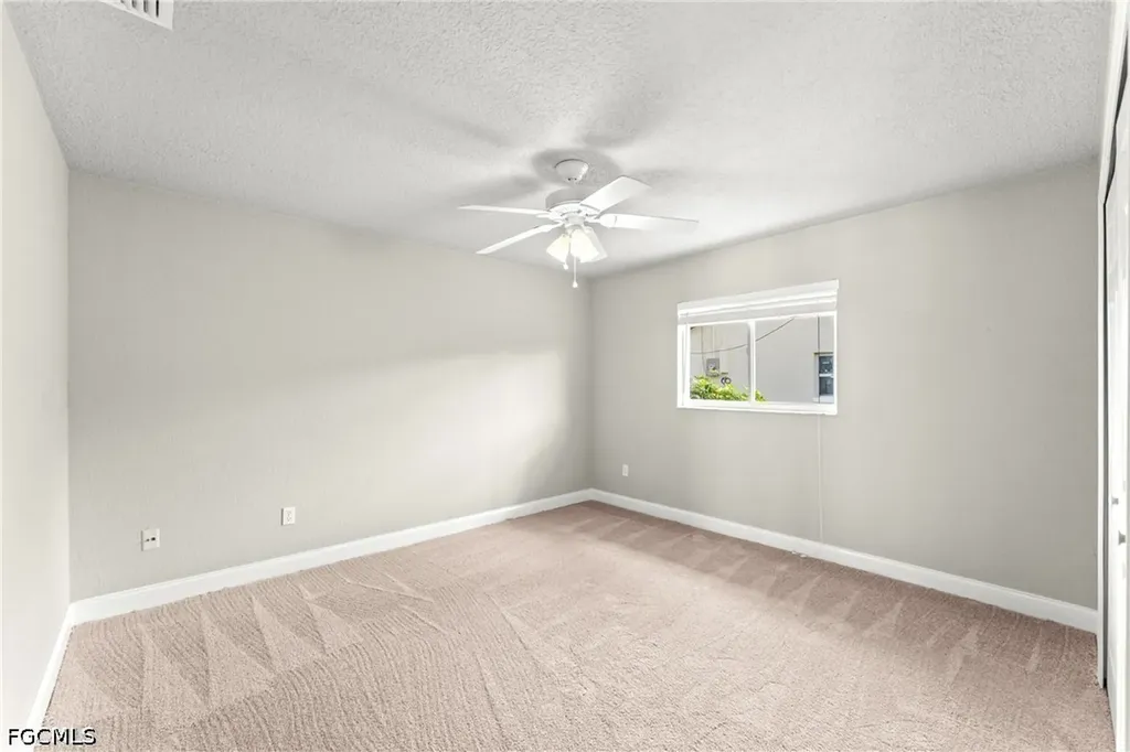 1422 SE 15th Terrace Cape Coral FL 33990