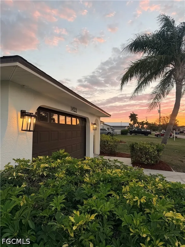 1422 SE 15th Terrace Cape Coral FL 33990