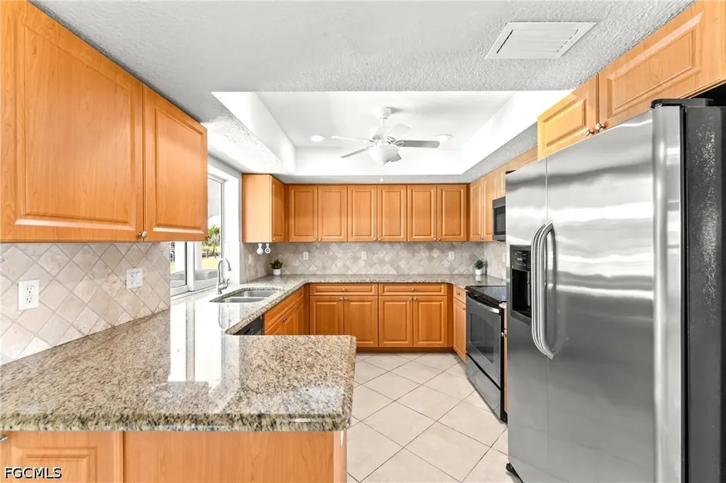 1422 SE 15th Terrace Cape Coral FL 33990