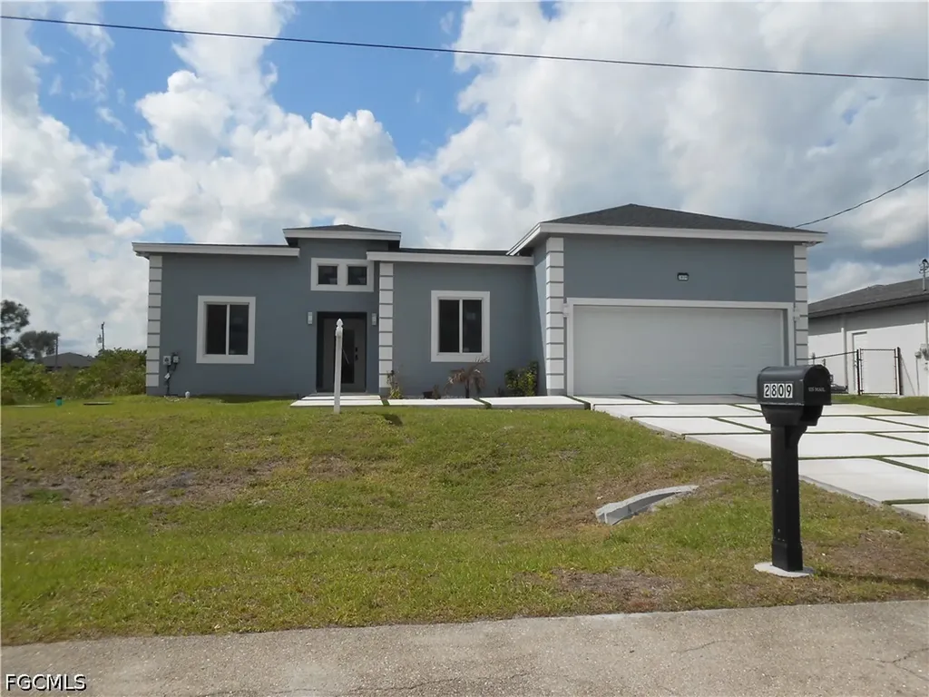 2809 55th Street W Lehigh Acres FL 33971
