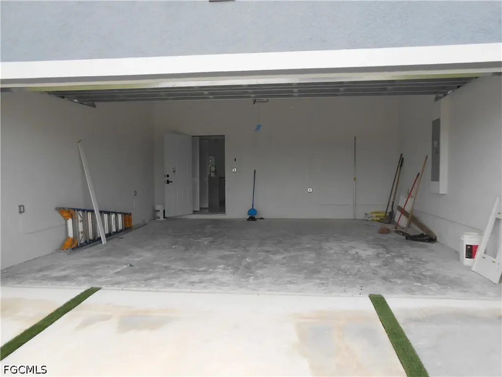 2809 55th Street W Lehigh Acres FL 33971