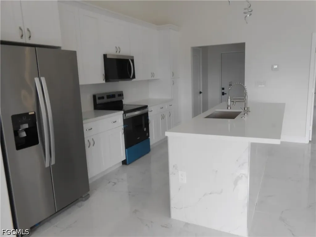 2809 55th Street W Lehigh Acres FL 33971
