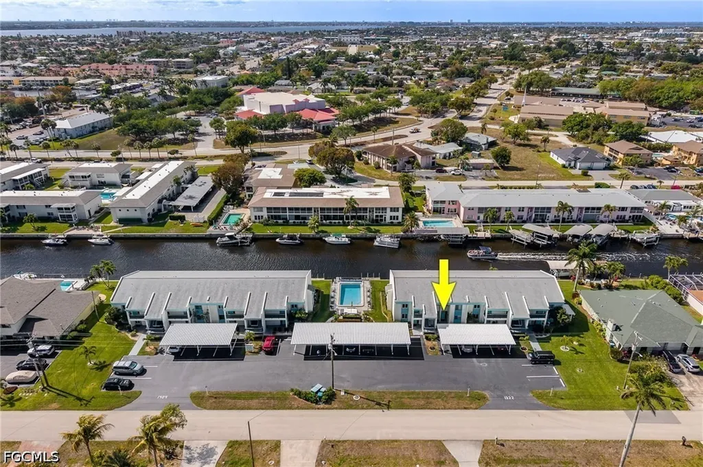 1322 SE 40th Street Cape Coral FL 33904