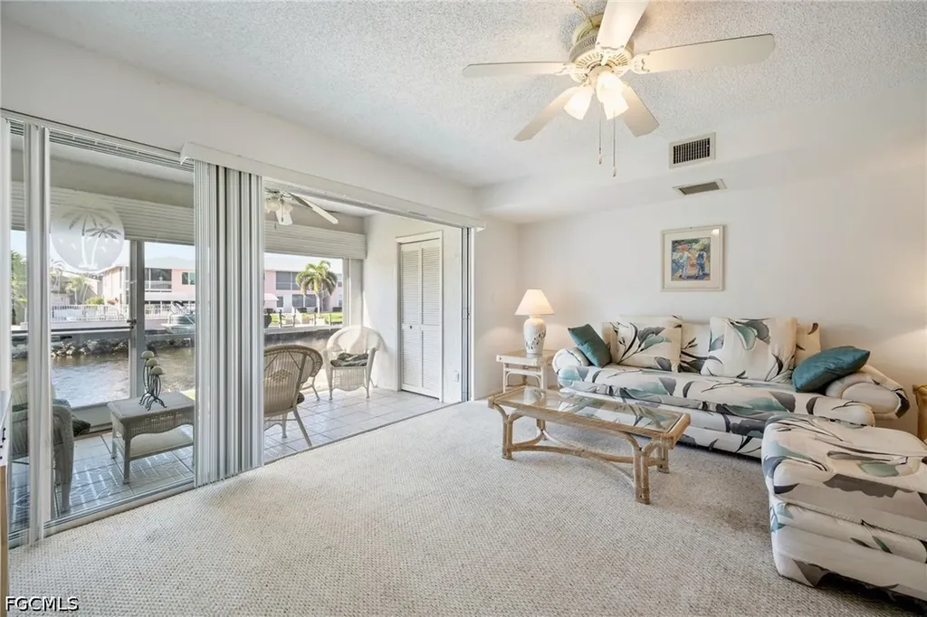 1322 SE 40th Street Cape Coral FL 33904