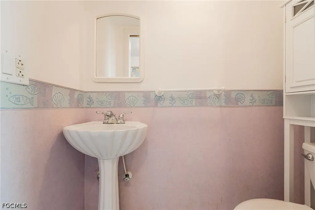 1322 SE 40th Street Cape Coral FL 33904