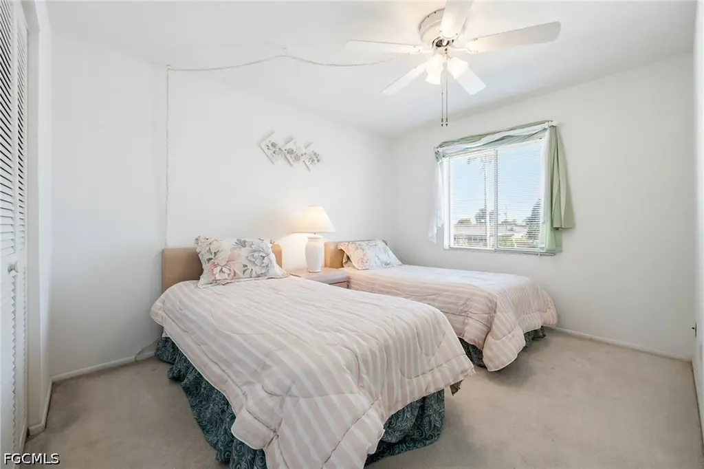 1322 SE 40th Street Cape Coral FL 33904